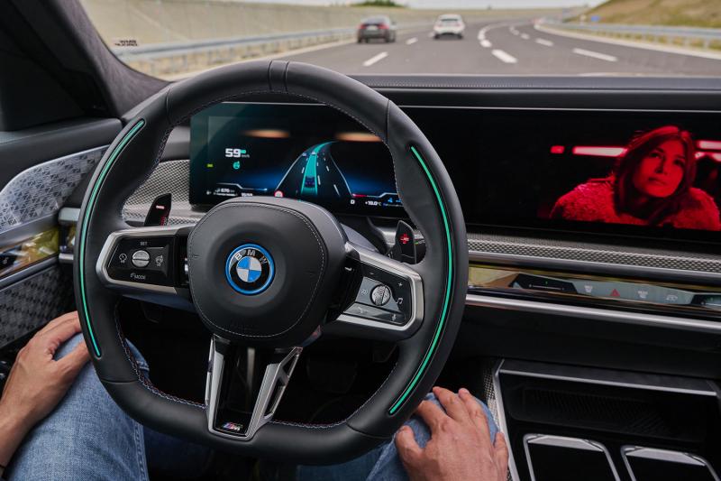 BMW HOMOLOGUE LE NIVEAU 2 ET 3 DE LA CONDUITE AUTONOME'