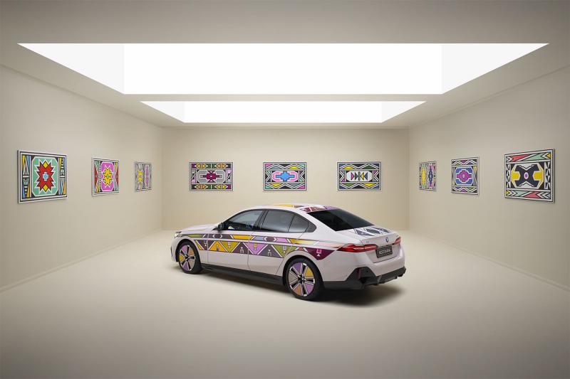 BMW I5 FLOW NOSTOKANA : ART & TECHNOLOGIE'