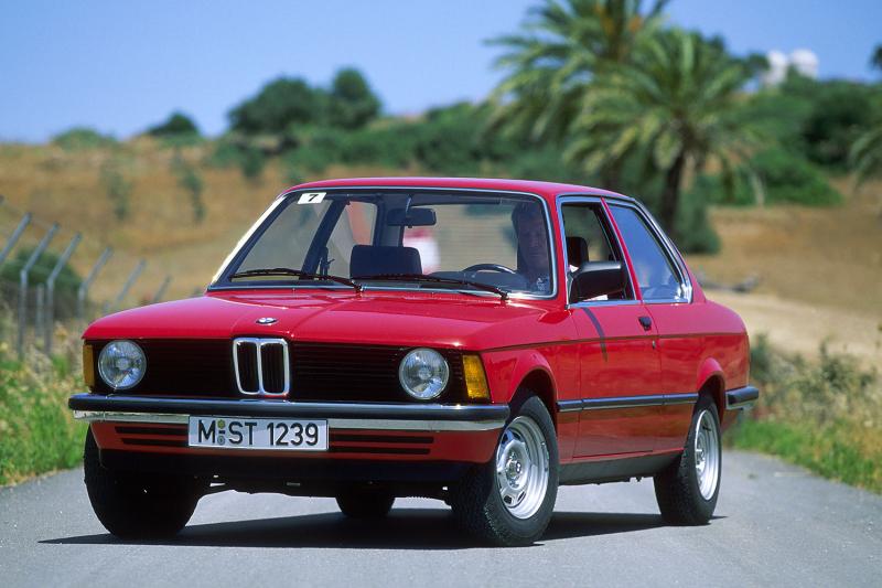BMW SÉRIE 3 : 50 ANS DE LÉGENDE'