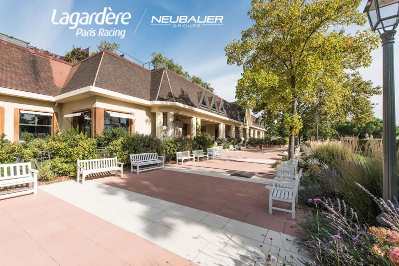 NEUBAUER BMW et LAGARDÈRE PARIS RACING'