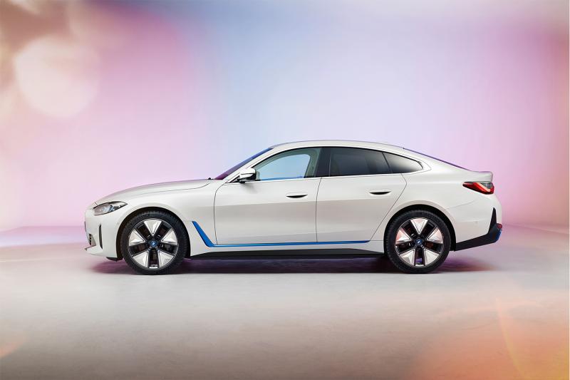 NOUVELLE BMW i4'