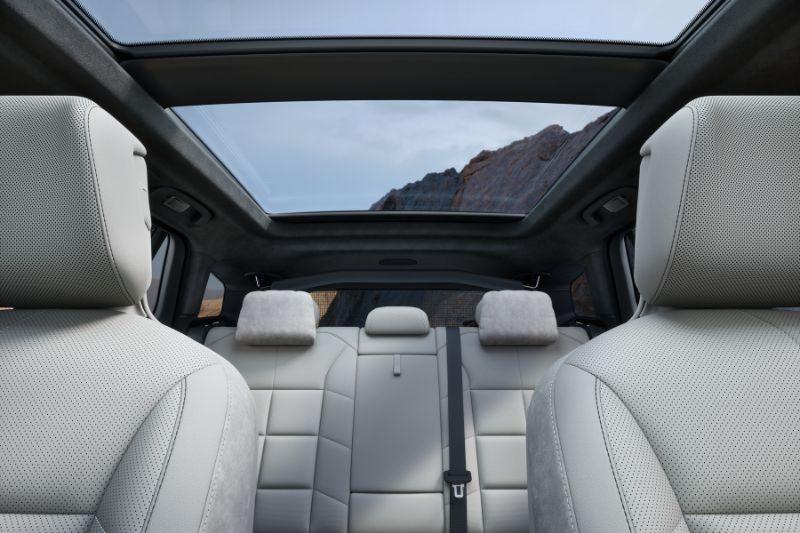 THE NEW iX5'