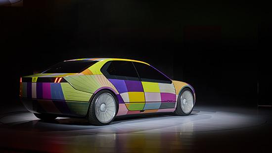 DÉCOUVREZ BMW i VISION DEE
